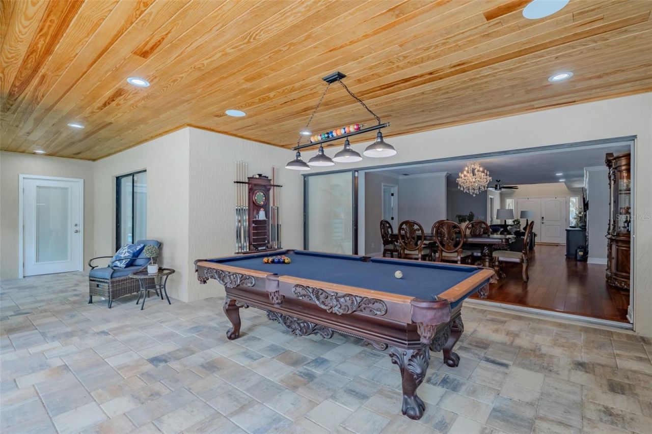 125 Barrington Drive , Brandon, FL 33511 Photo