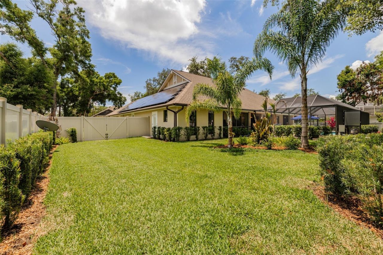 125 Barrington Drive , Brandon, FL 33511 Photo