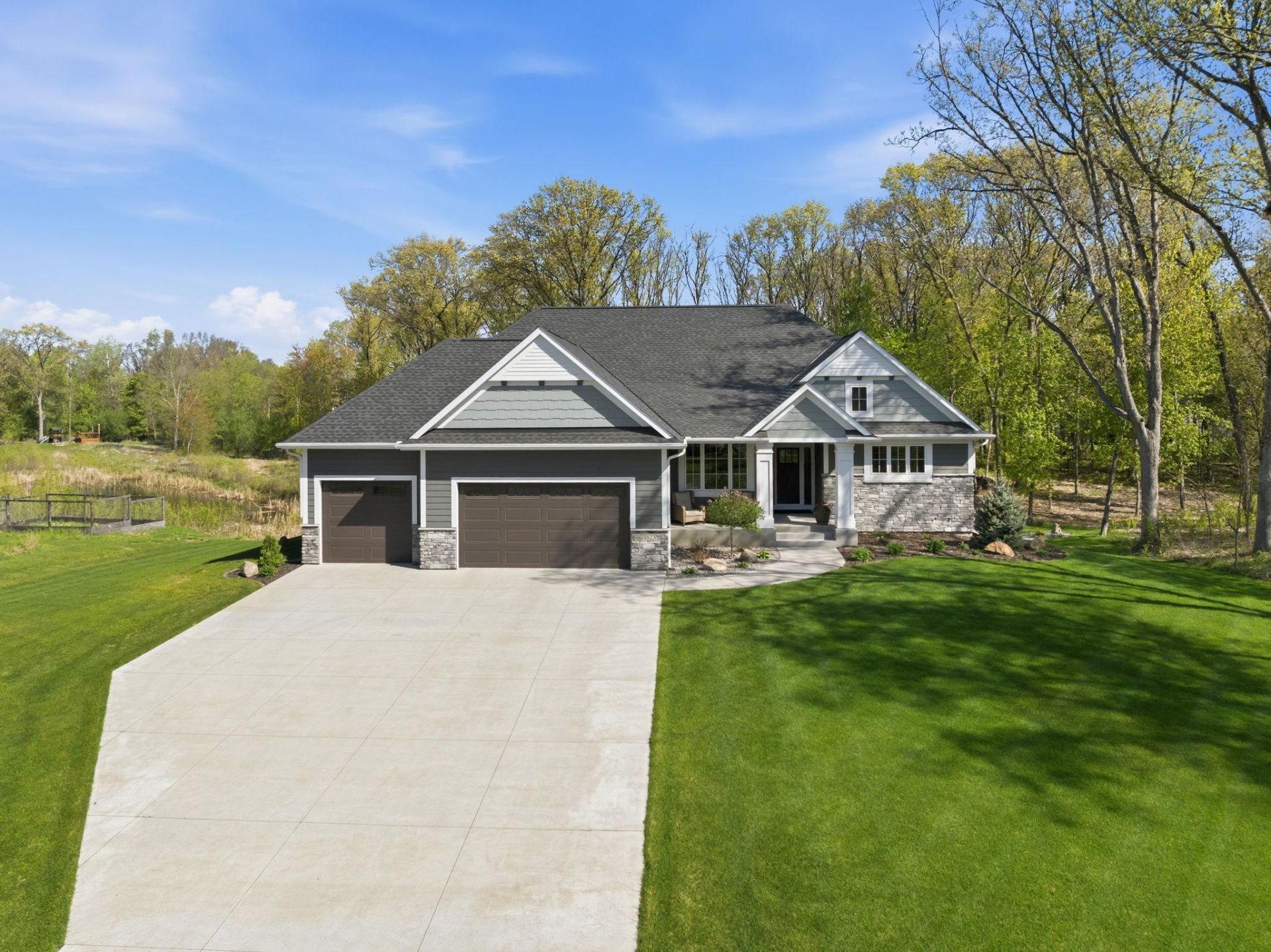 4823 145th Avenue NE, Ham Lake, MN 55304