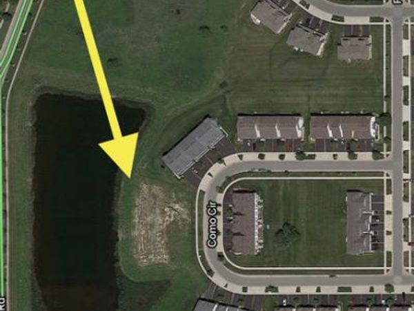 944-964 Como Circle , Hampshire, IL 60140
