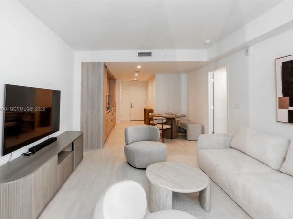 77 SE 5th St , Unit 1910, Miami, FL 33131
