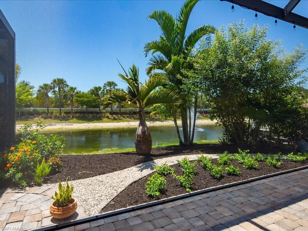 7225 Wilton Dr , Naples, FL 34109 Photo