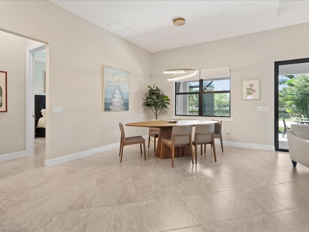 7225 Wilton Dr , Naples, FL 34109 Photo