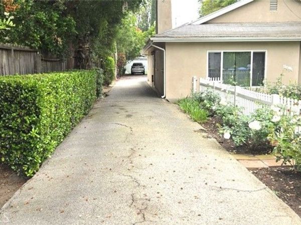 12740 Landale Street , Studio City, CA 91604