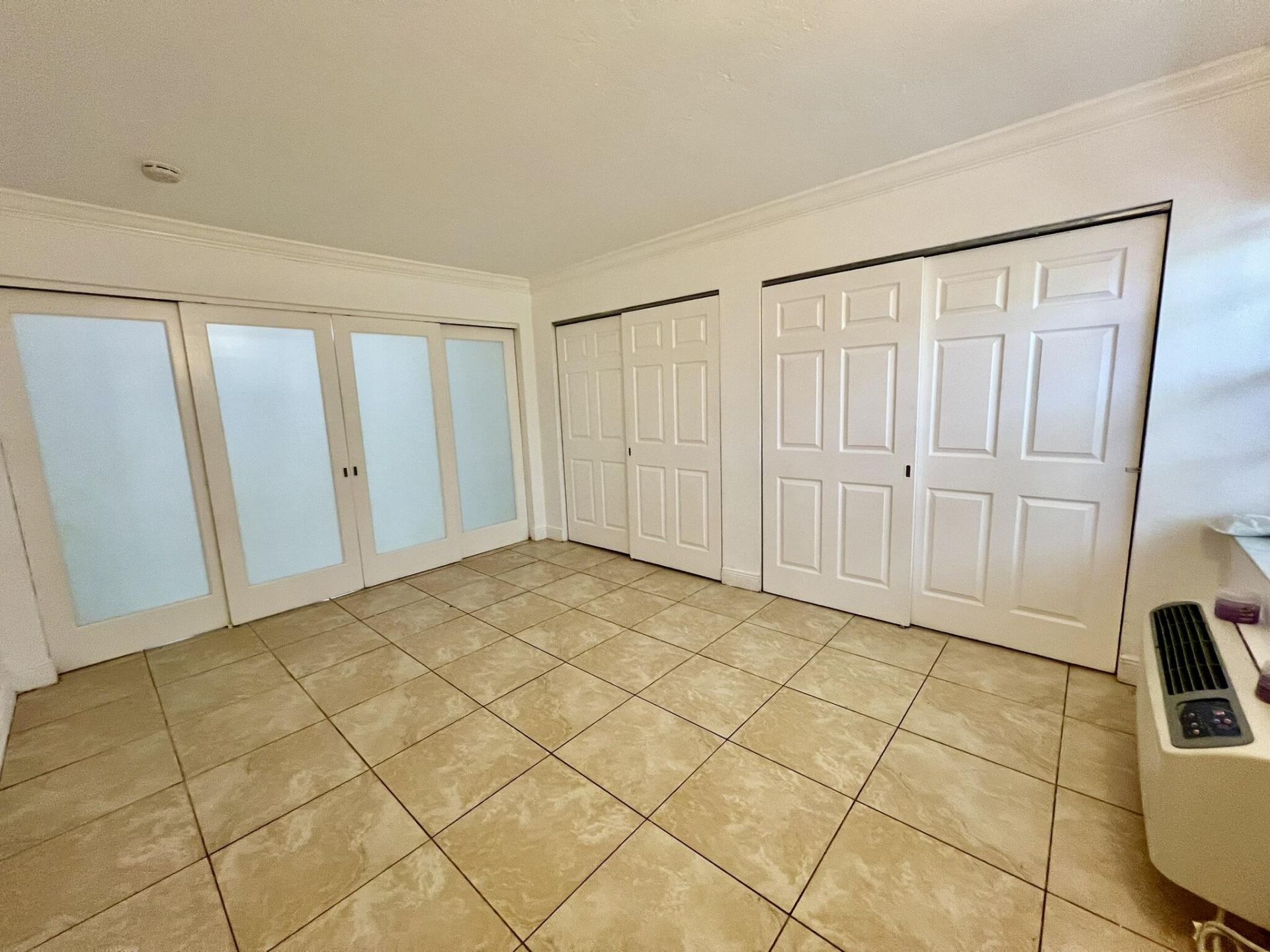 901 Meridian Avenue, Unit 103, Miami Beach, FL 33139 Photo