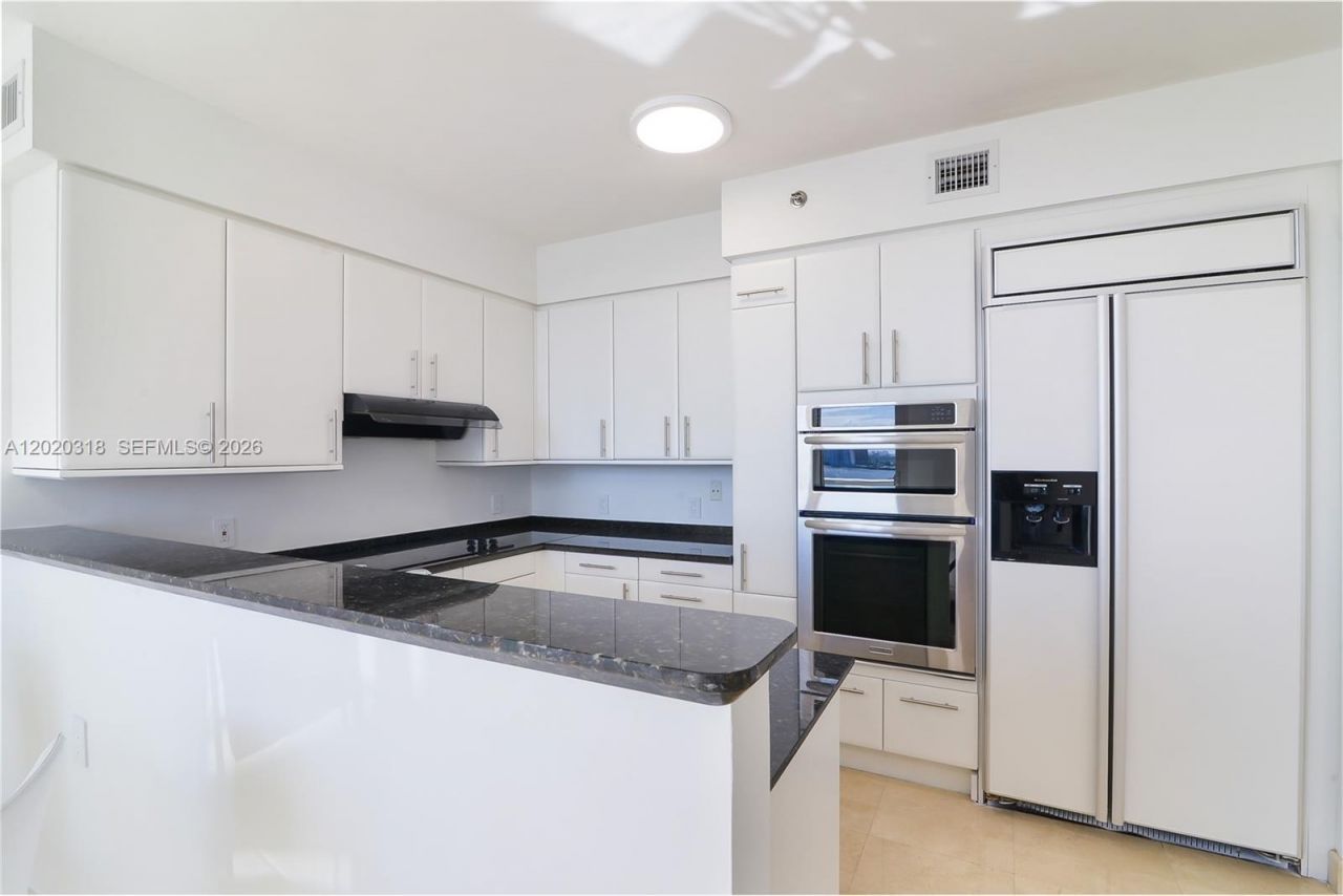 19333 Collins Ave, Unit 1907, Sunny Isles Beach, FL 33160 Photo