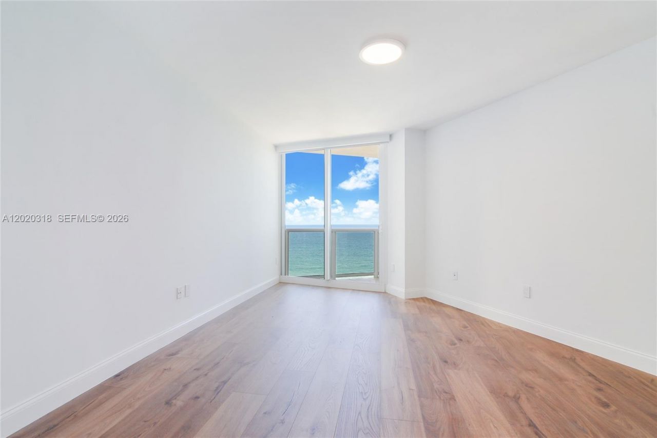 19333 Collins Ave, Unit 1907, Sunny Isles Beach, FL 33160 Photo