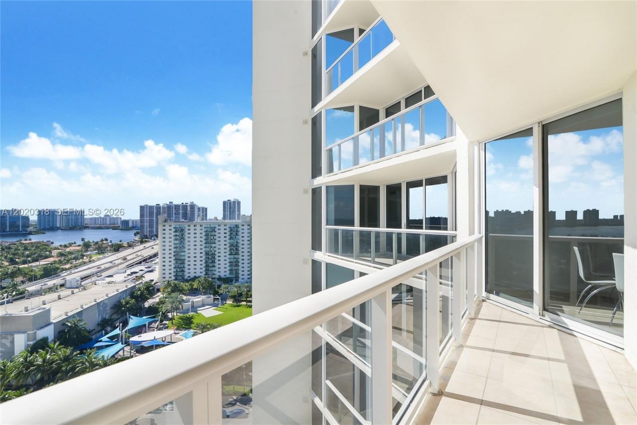 19333 Collins Ave, Unit 1907, Sunny Isles Beach, FL 33160 Photo