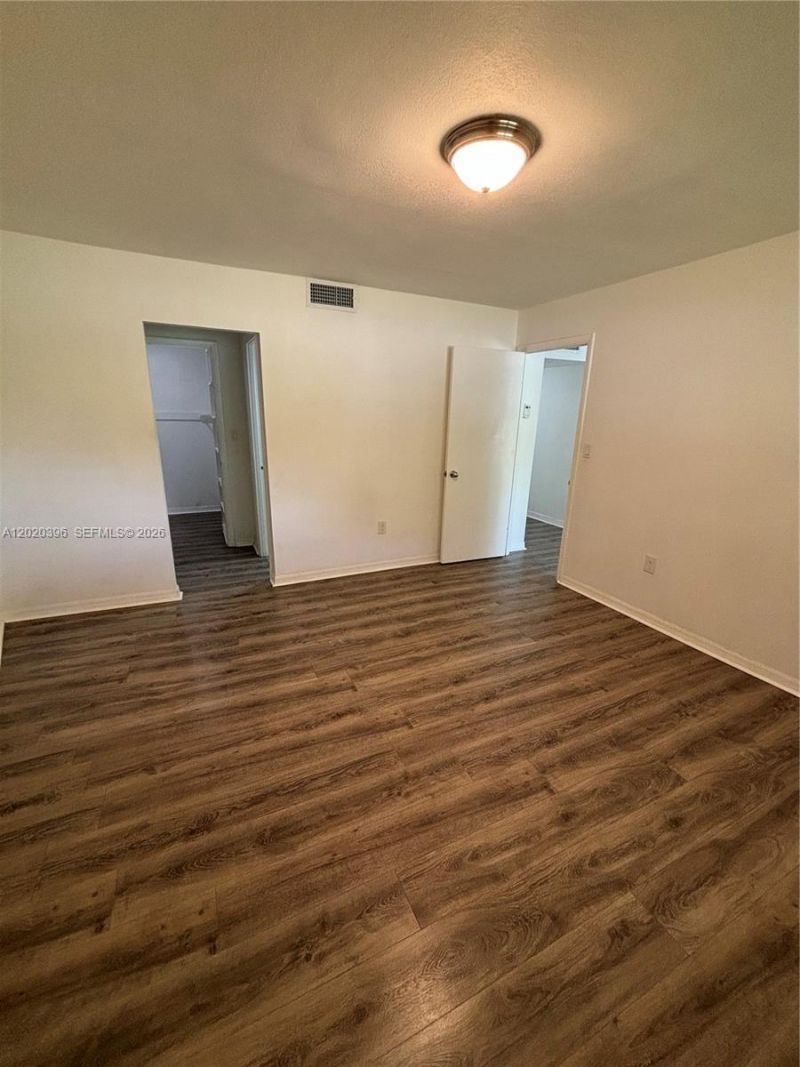7470 Miami Lakes Dr, Unit B208, Miami Lakes, FL 33014 Photo