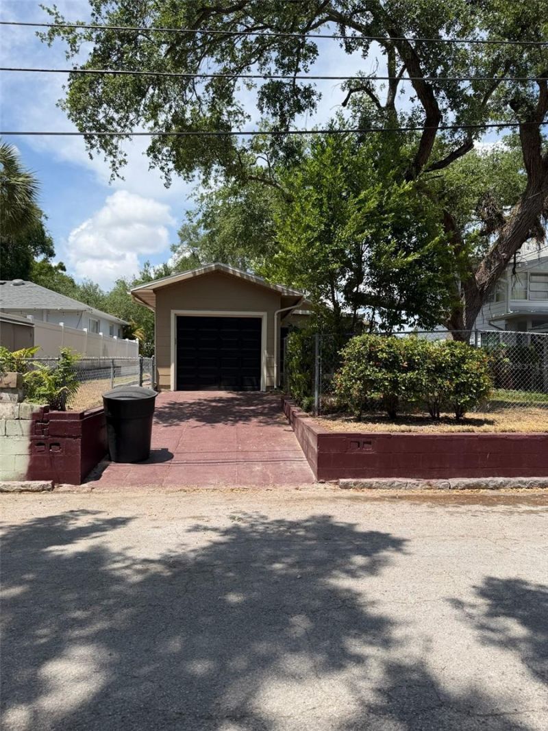 124 20th Avenue N, Saint Petersburg, FL 33704 Photo