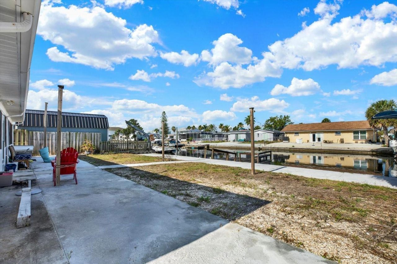 13605 Garris Drive , Hudson, FL 34667 Photo