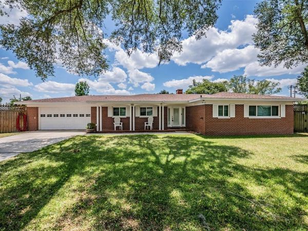712 CAMELLIA COURT , SEFFNER, FL 33584