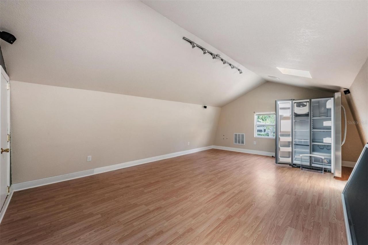 712 Camellia Court , Seffner, FL 33584 Photo