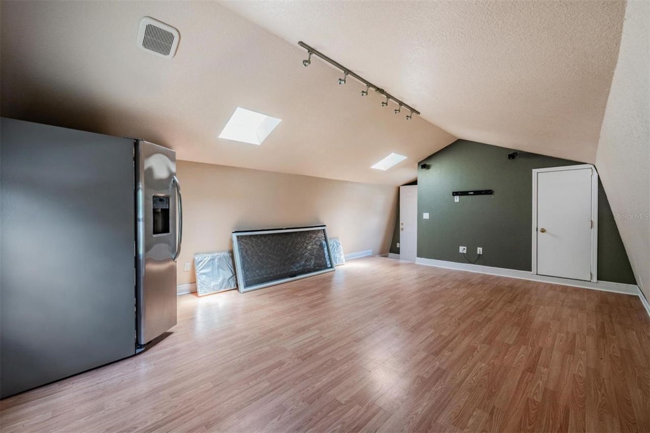 712 Camellia Court , Seffner, FL 33584 Photo