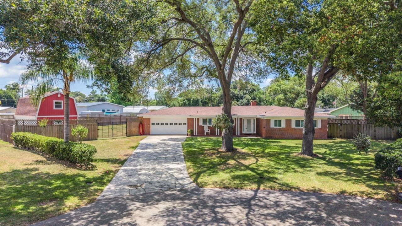 712 Camellia Court , Seffner, FL 33584 Photo