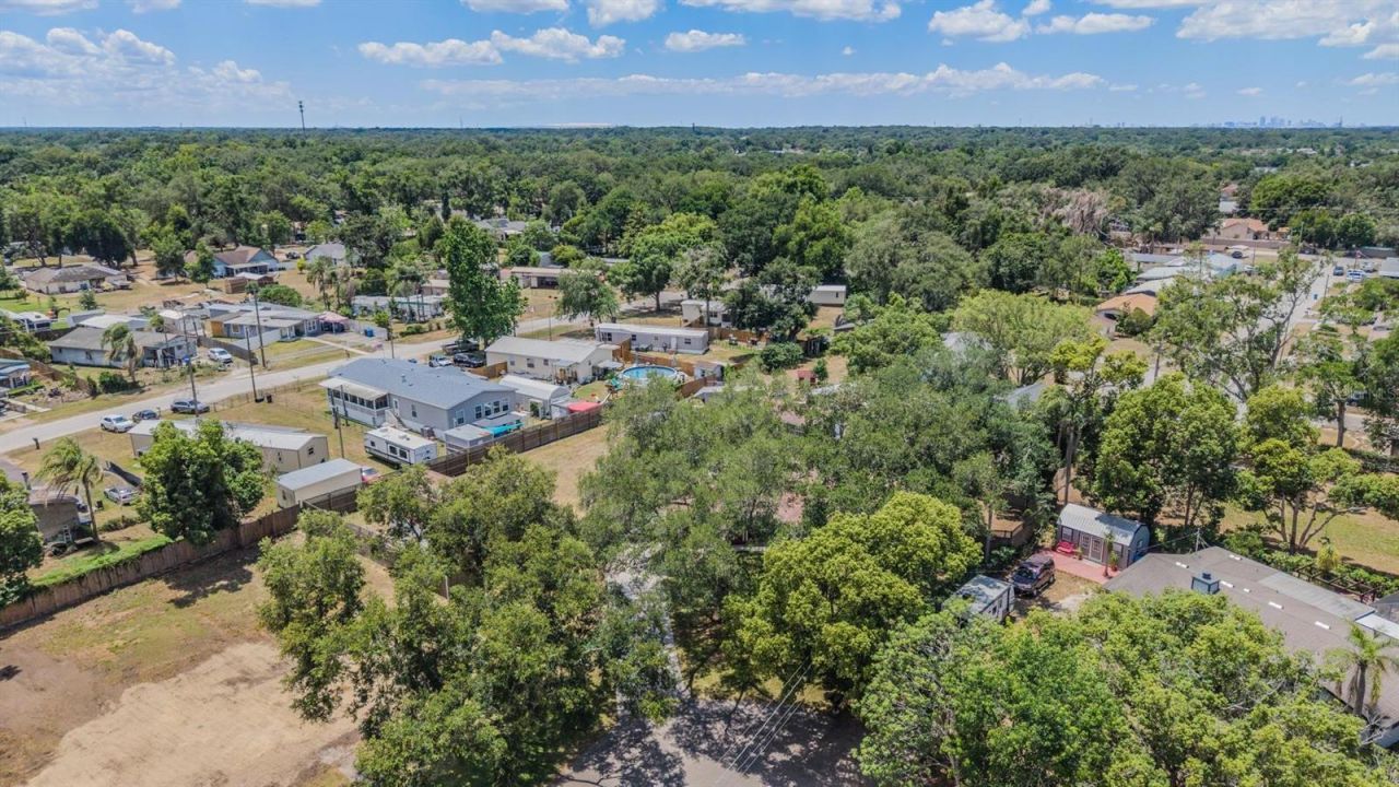 712 Camellia Court , Seffner, FL 33584 Photo
