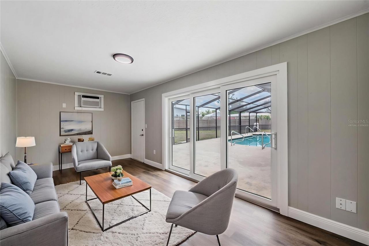 712 Camellia Court , Seffner, FL 33584 Photo