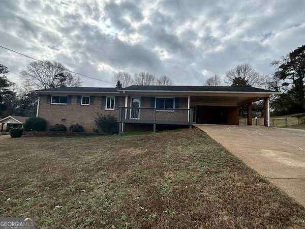 4642 Elmhurst Drive, Douglasville, GA 30135