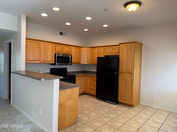 510 W University Drive, Unit 208, Tempe, AZ 85281