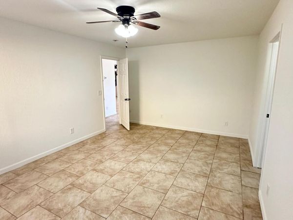 8807 W Catalina Drive, Phoenix, AZ 85037