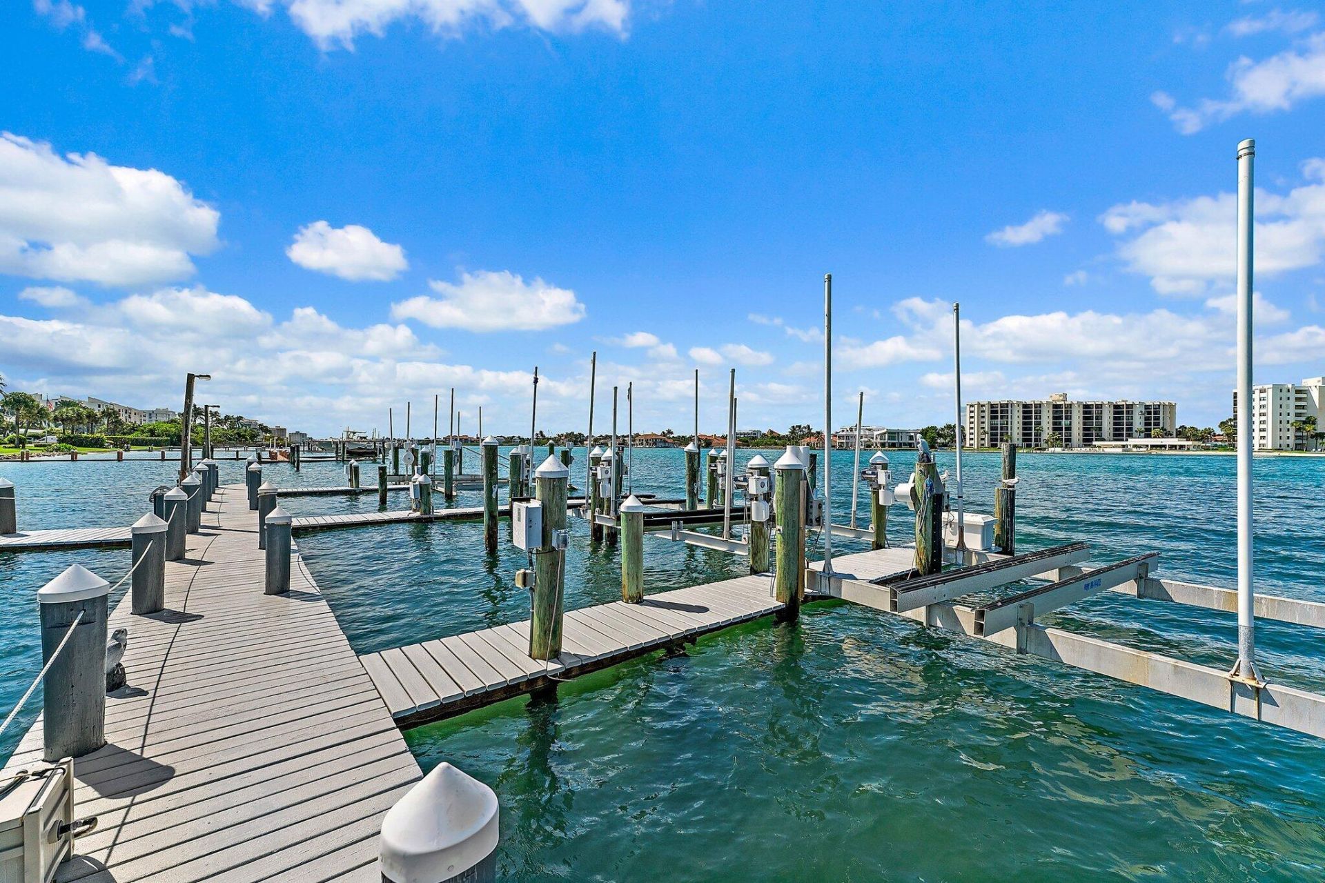 19900 Beach Road, Unit 201, Jupiter, FL 33469 Photo