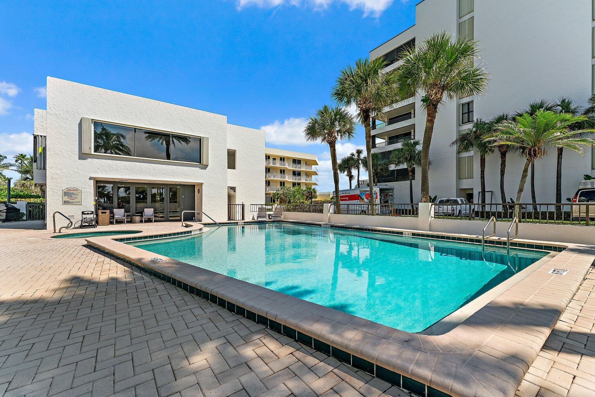 19900 Beach Road, Unit 201, Jupiter, FL 33469 Photo