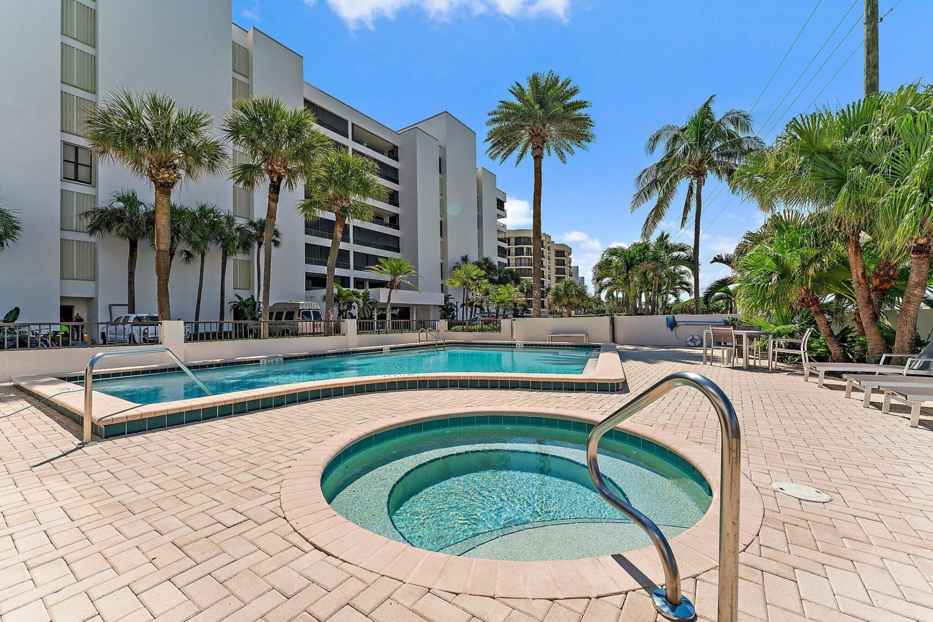 19900 Beach Road, Unit 201, Jupiter, FL 33469 Photo
