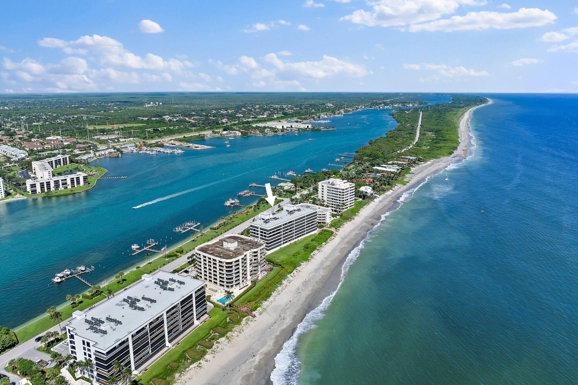 19900 Beach Road, Unit 201, Jupiter, FL 33469 Photo