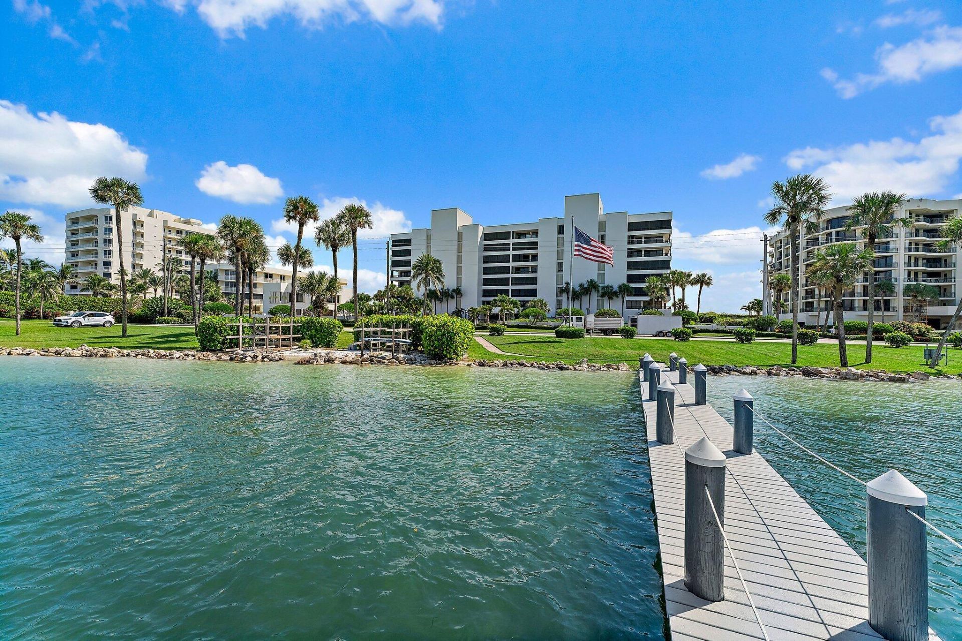 19900 Beach Road, Unit 201, Jupiter, FL 33469 Photo