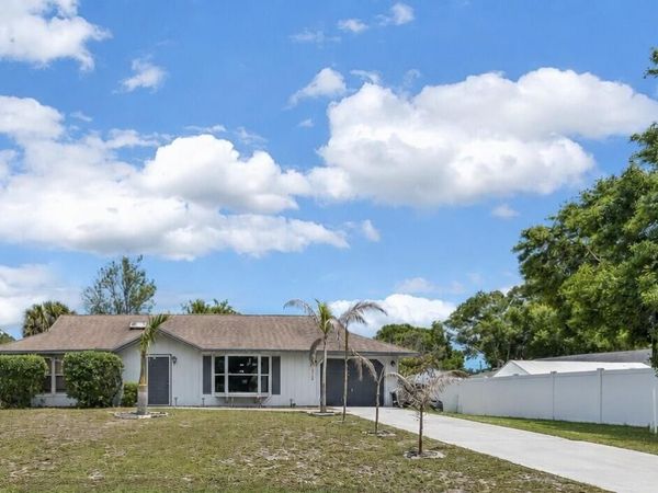 6504 Student Way, Fort Pierce, FL 34951