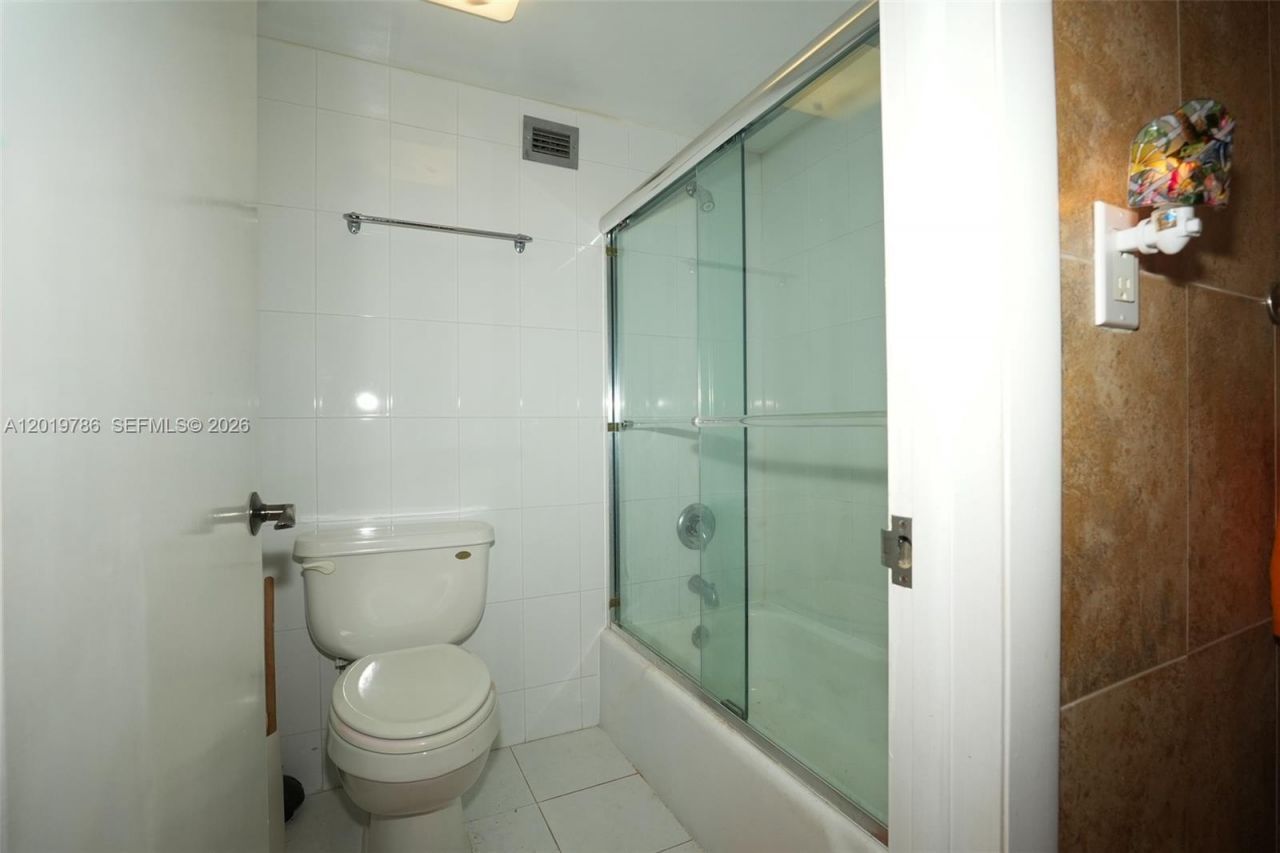 3800 S Ocean Dr , Unit 818, Hollywood, FL 33019 Photo