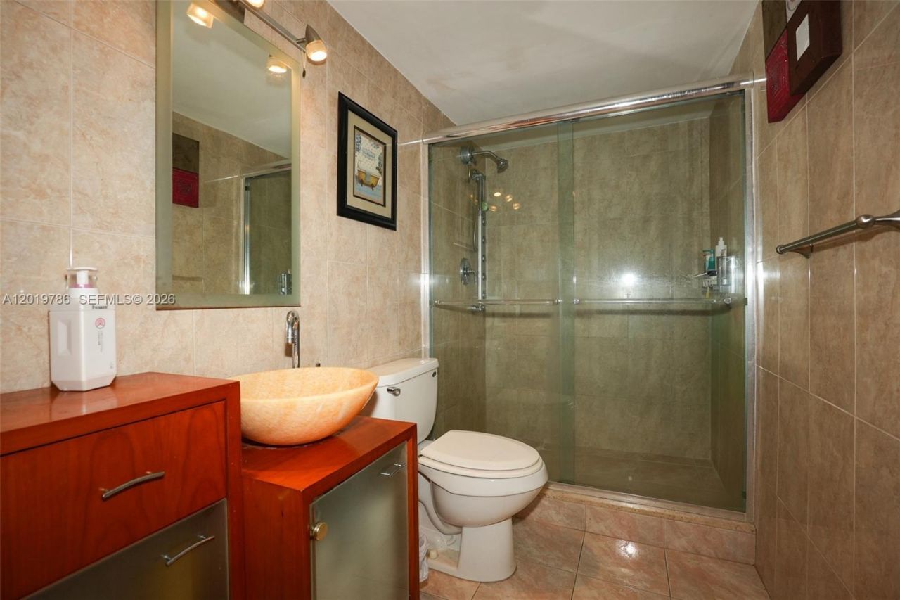 3800 S Ocean Dr , Unit 818, Hollywood, FL 33019 Photo