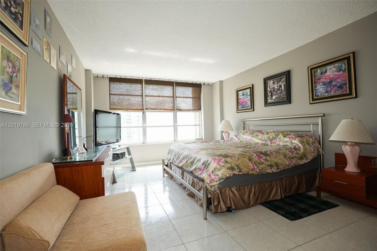 3800 S Ocean Dr , Unit 818, Hollywood, FL 33019 Photo