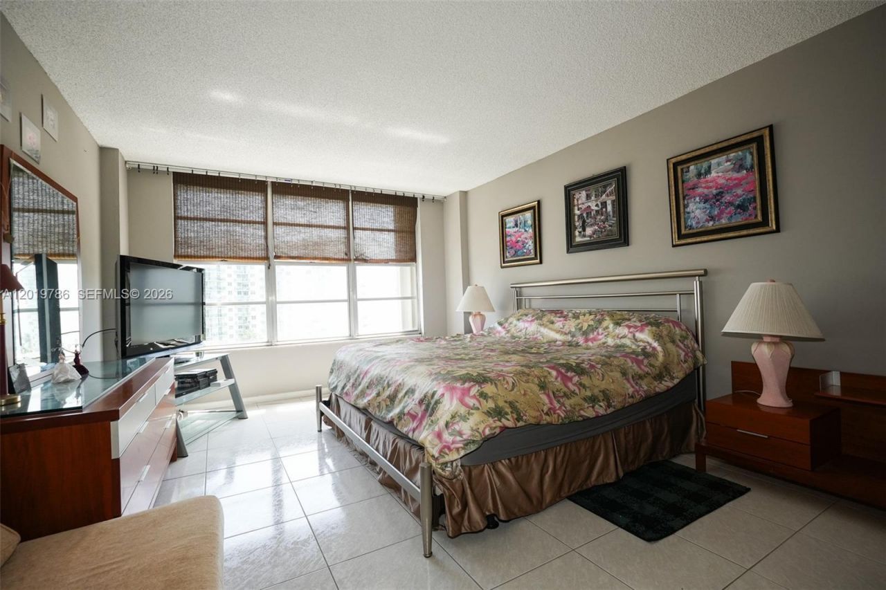3800 S Ocean Dr , Unit 818, Hollywood, FL 33019 Photo