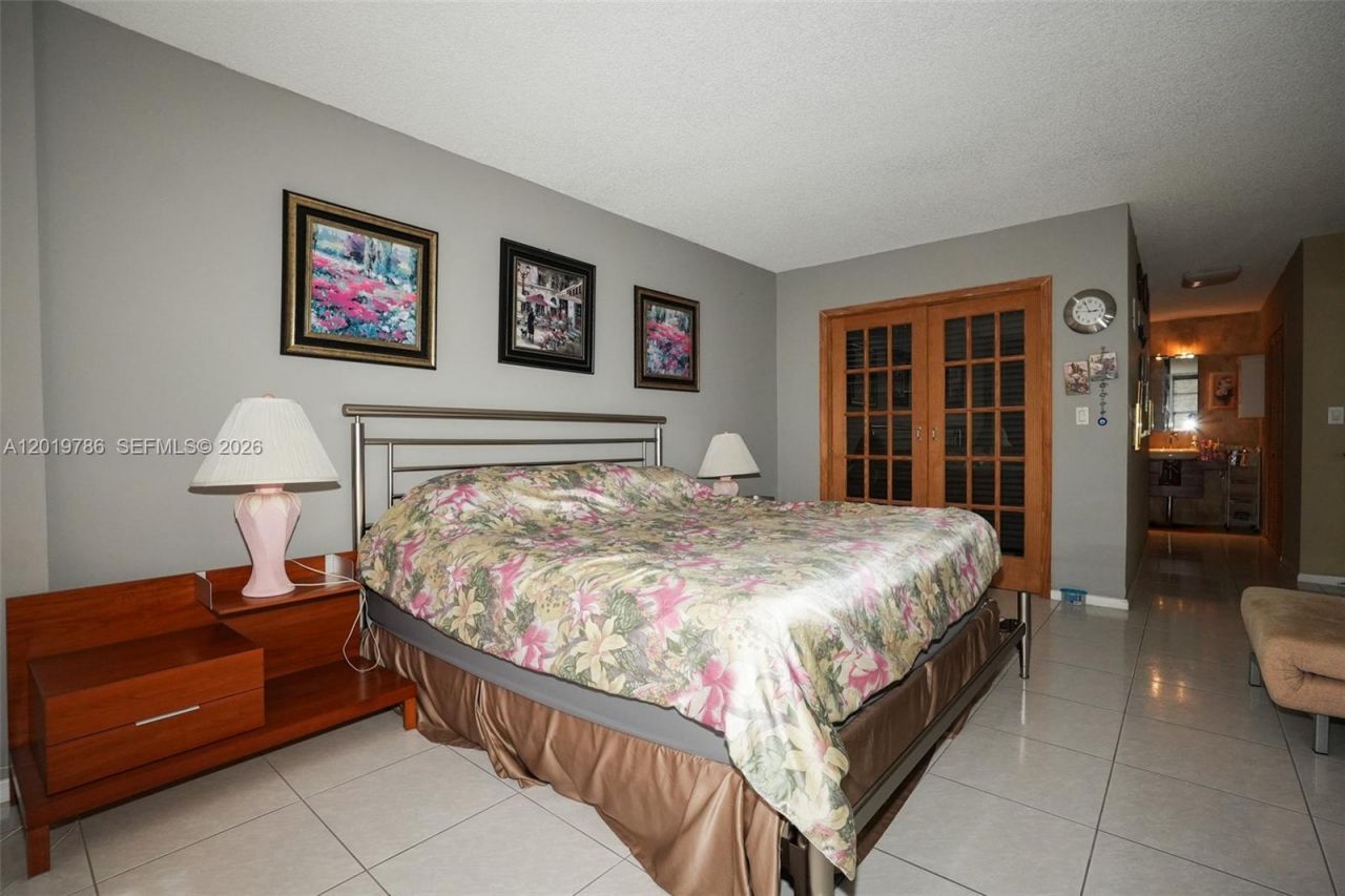 3800 S Ocean Dr , Unit 818, Hollywood, FL 33019 Photo