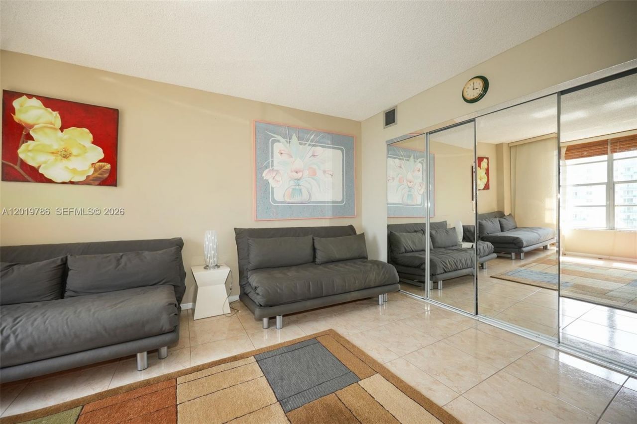 3800 S Ocean Dr , Unit 818, Hollywood, FL 33019 Photo