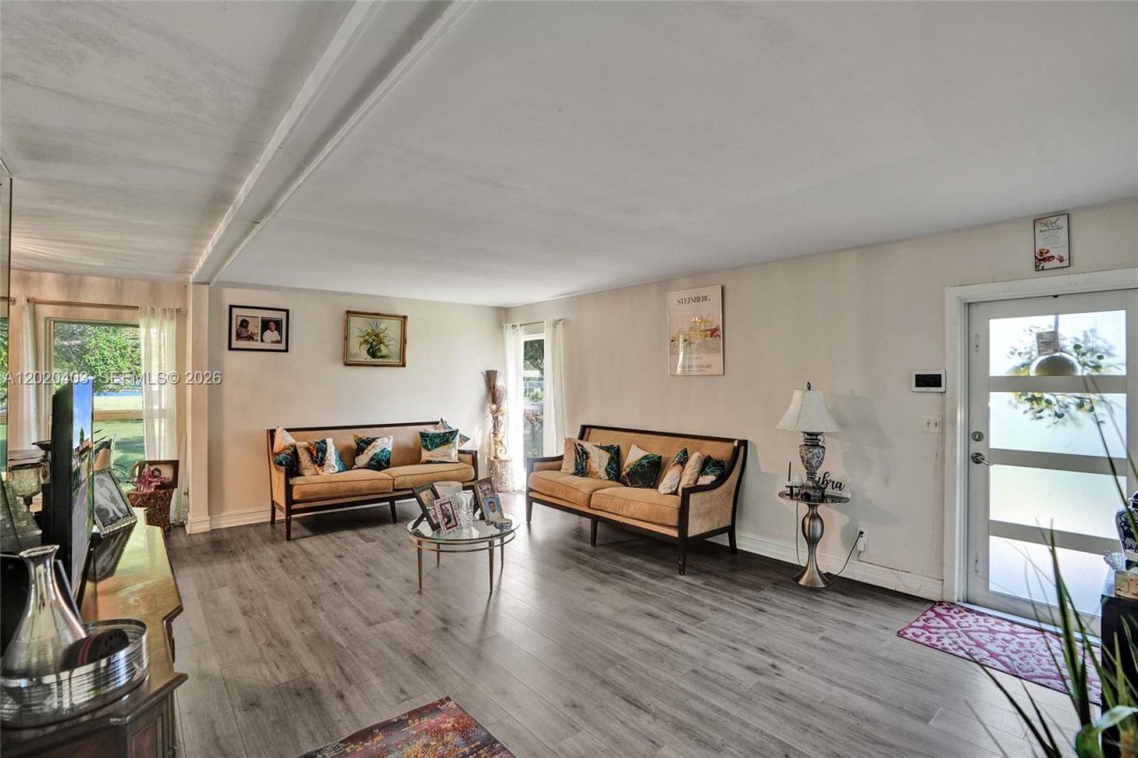 6408 NW 72nd Ave , Tamarac, FL 33321 Photo