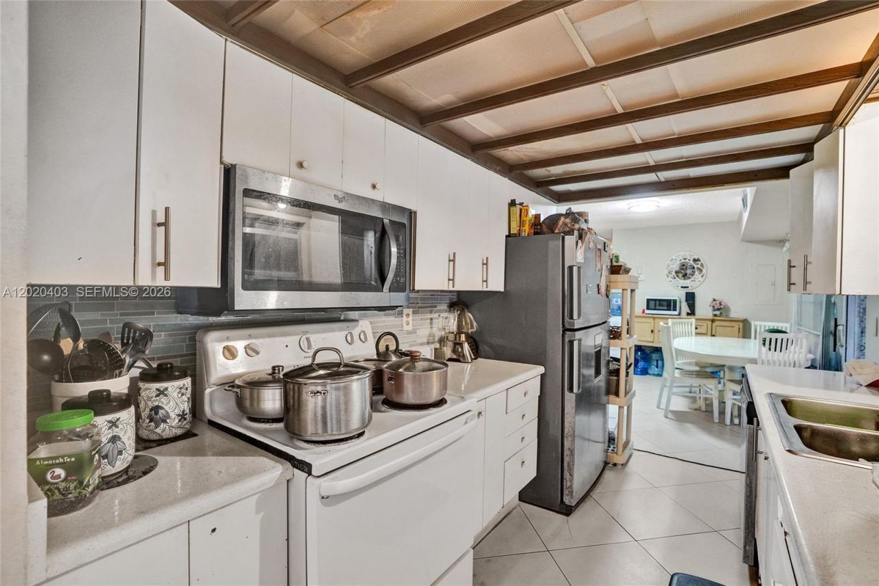 6408 NW 72nd Ave , Tamarac, FL 33321 Photo