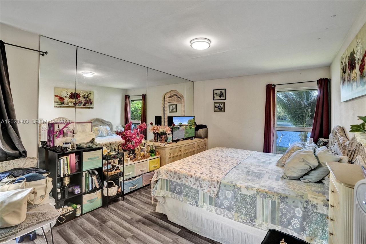 6408 NW 72nd Ave , Tamarac, FL 33321 Photo