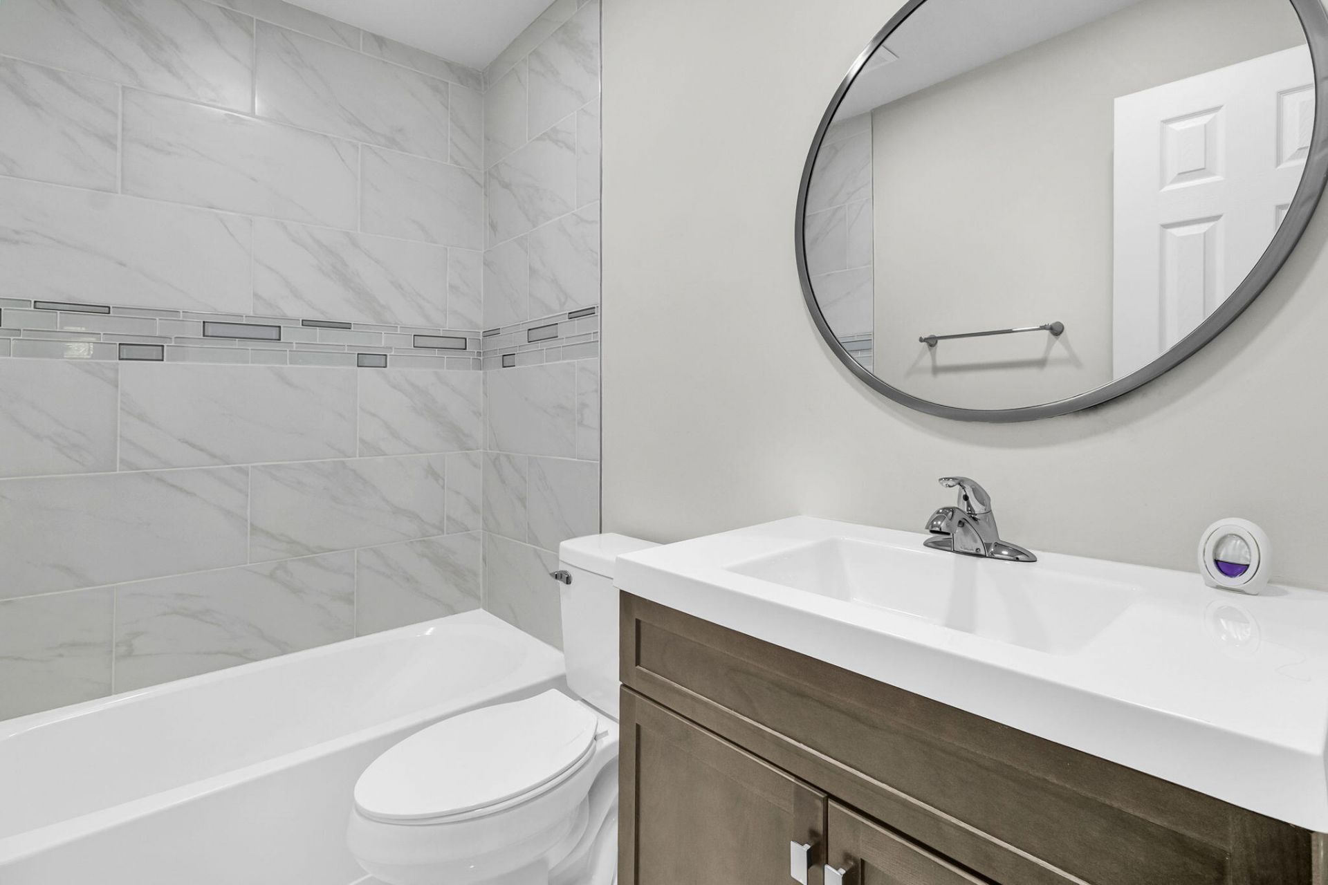 109 Camellia Road Photo 26