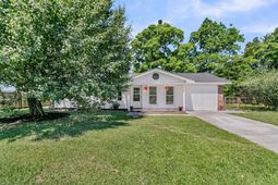 109 Camellia Road photo 4
