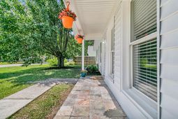 109 Camellia Road photo 4