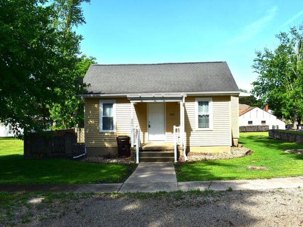 406 N Birch Street , Wenona, IL 61377