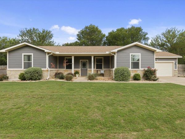 152 Keawakapu DR, Bastrop, TX 78602