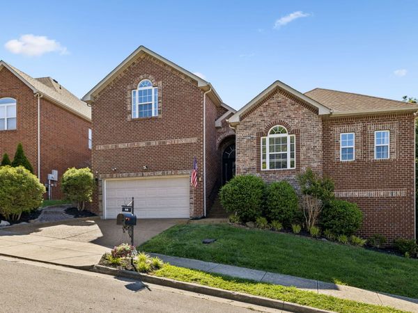 940 Century Oak Dr , Nashville, TN 37211