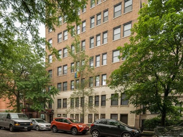 817 W Lakeside Place , Unit 208, Chicago, IL 60640