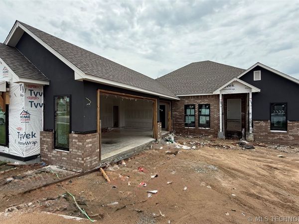 2322 E 134th Circle, Jenks, OK 74008
