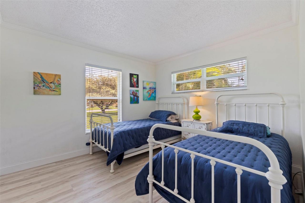 201 58th Avenue S, Saint Petersburg, FL 33705 Photo