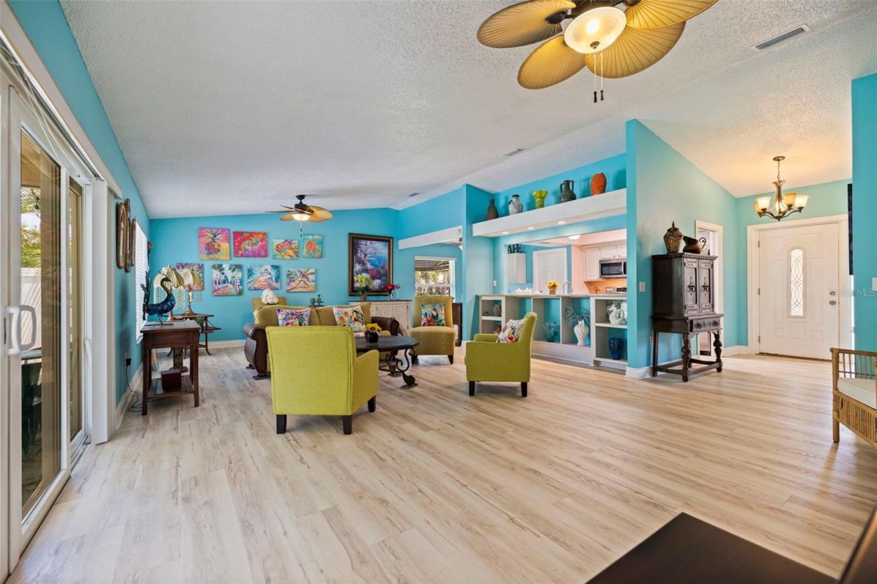 201 58th Avenue S, Saint Petersburg, FL 33705 Photo