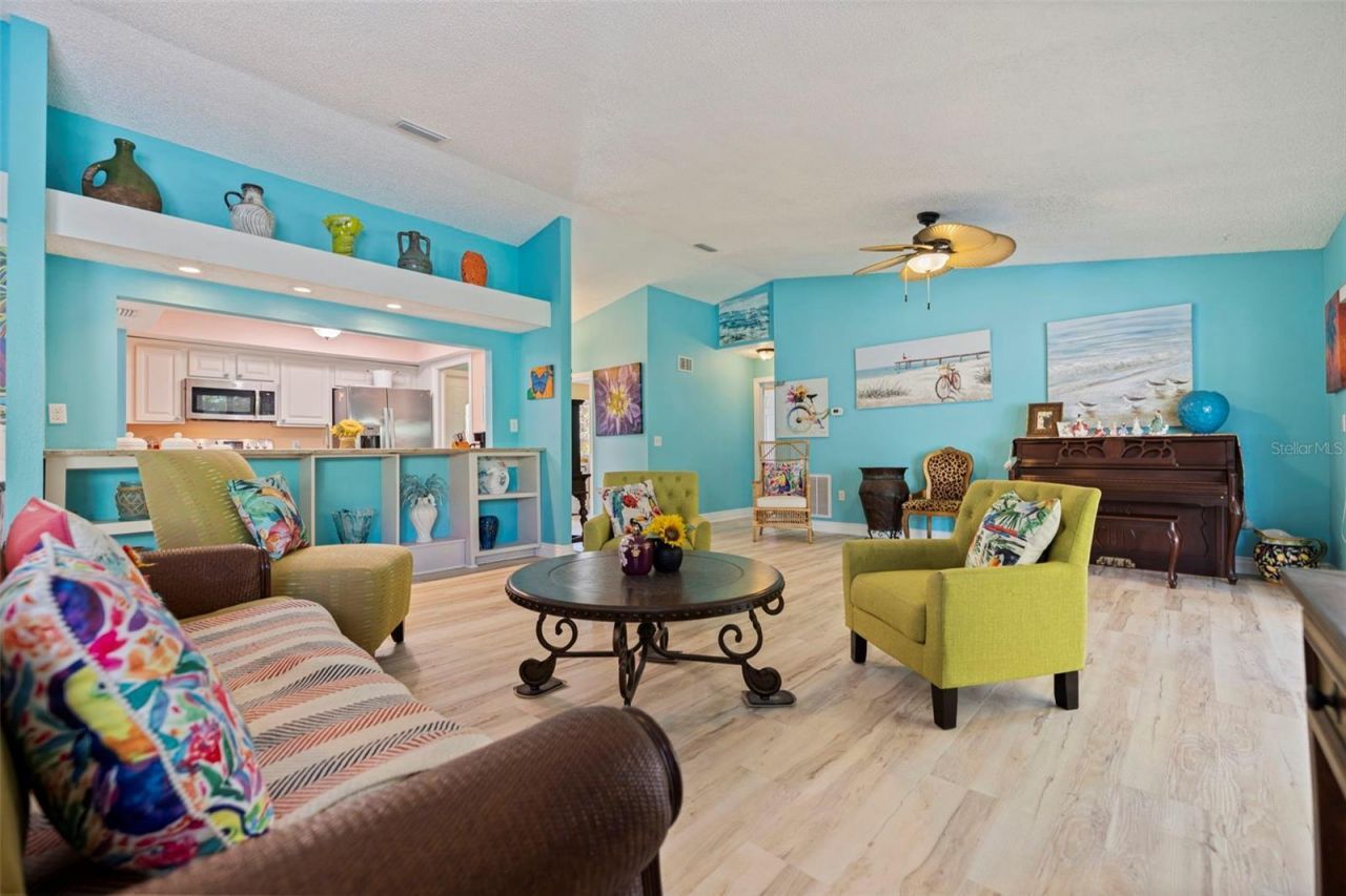 201 58th Avenue S, Saint Petersburg, FL 33705 Photo